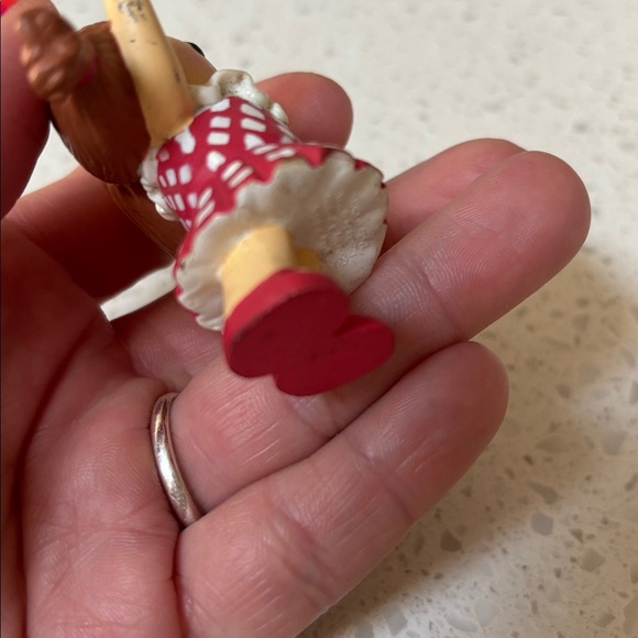 MISFIT DOLL Plastic PVC Figure Island Of Toys Rudolph PLAYING MANTIS Arms Up - Picture 5 of 6